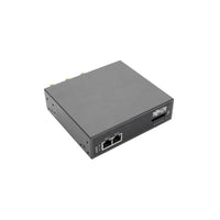 Servidor de Consola de 4 Puertos con Doble NIC GB, Memoria USB de 4 Gb y 4 Puertos USB