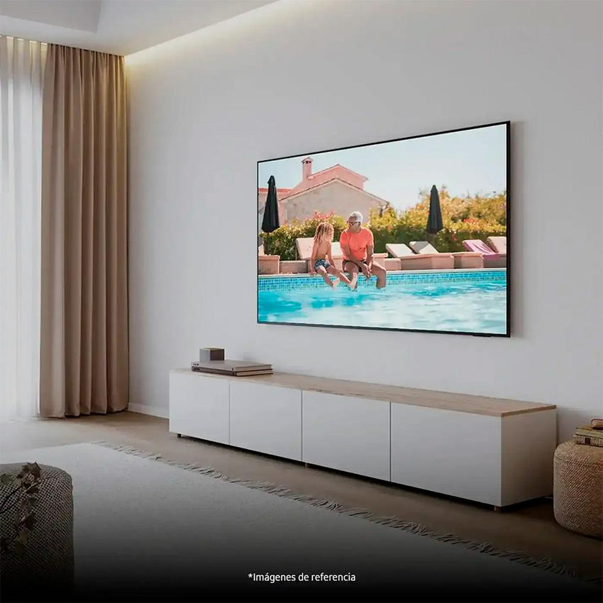 Televisor Samsung FLAT LED Smart TV 55 pulgadas Crystal UHD 4K  /3,840 x 2,160 / DVB-T2 / HDR /LAN/ WIFI 5/ Control remoto Solar / Soporte ajustable / Bluetooth 5.2 / Google Meet / Multi view/ AirPlay 2 / Bixby desde el control /modo ambiente/ Modo Juego/